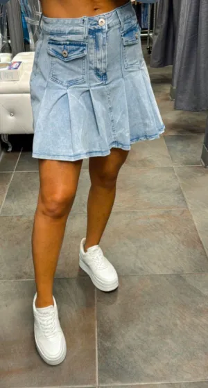 3145 Pleated mini denim skirt