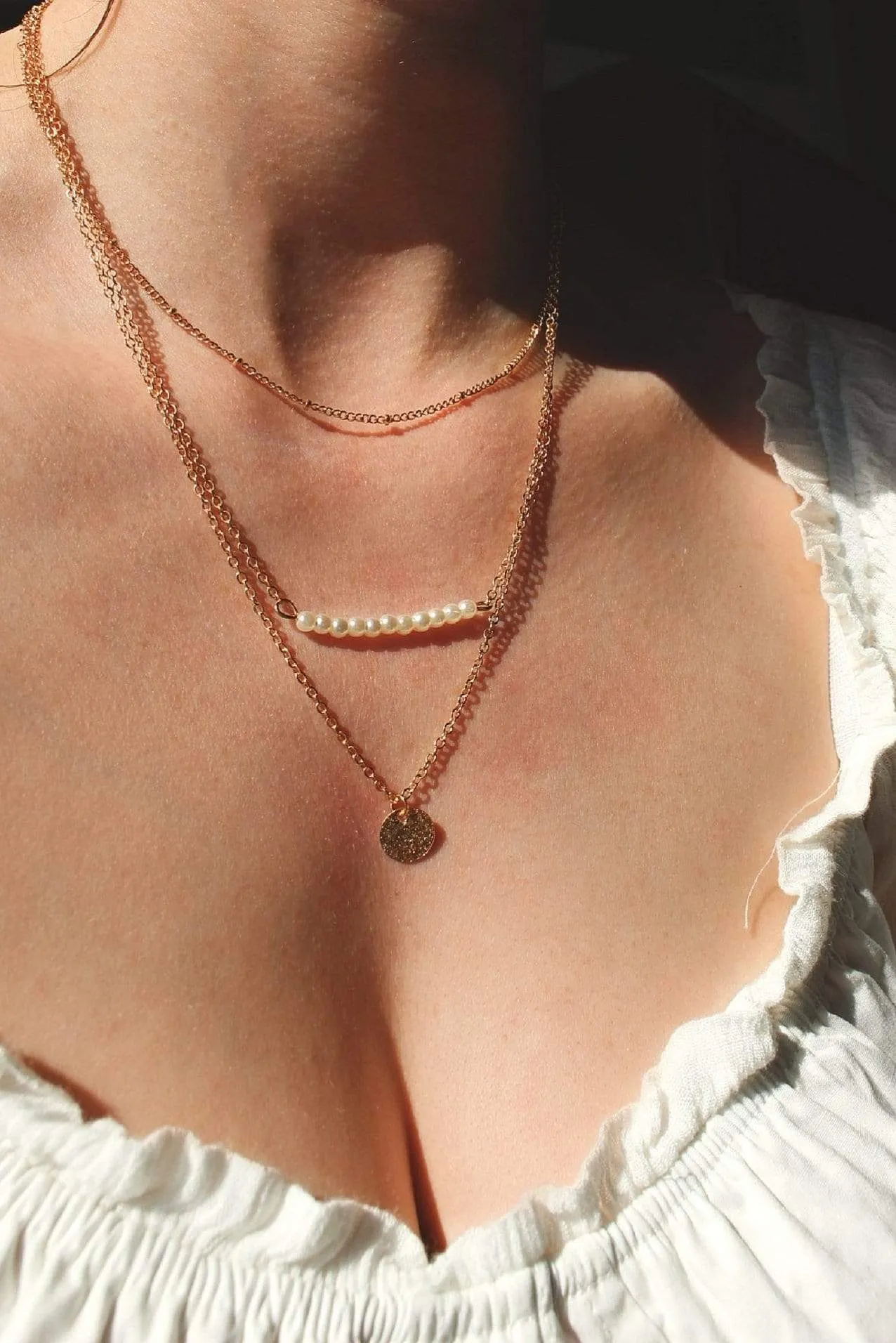 Gold Pearl And Circle Layer Necklace