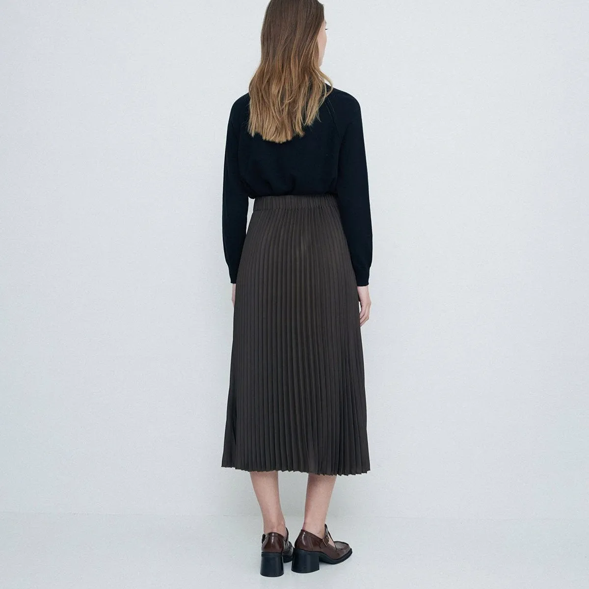 Long Pleated Skirt Dark Green