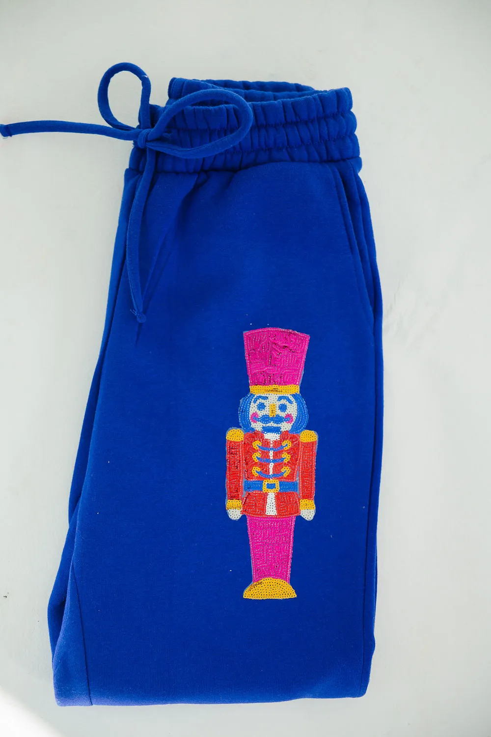 NUTCRACKER JOGGERS