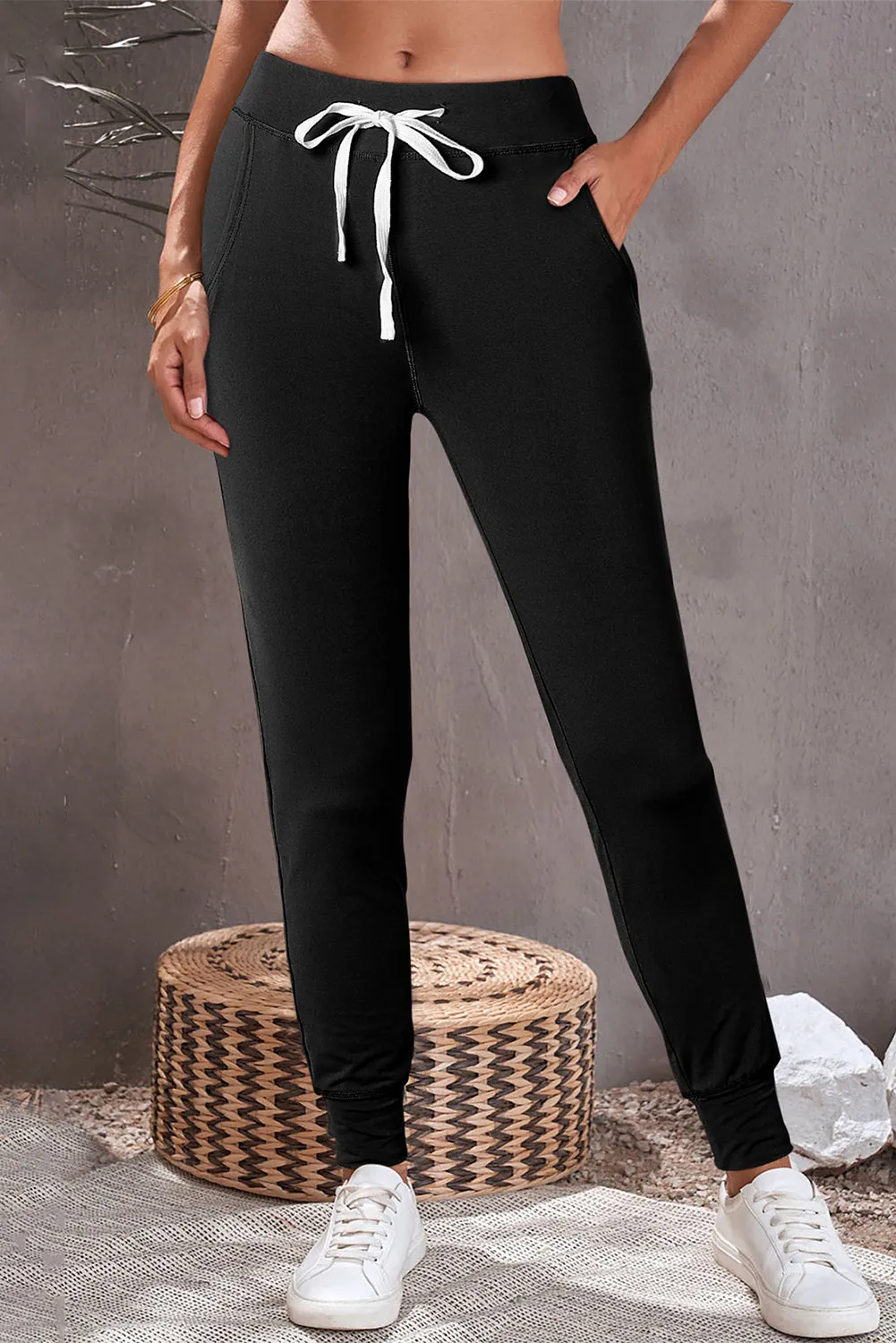 Womens Black Drawstring Waist Pocketed Joggers